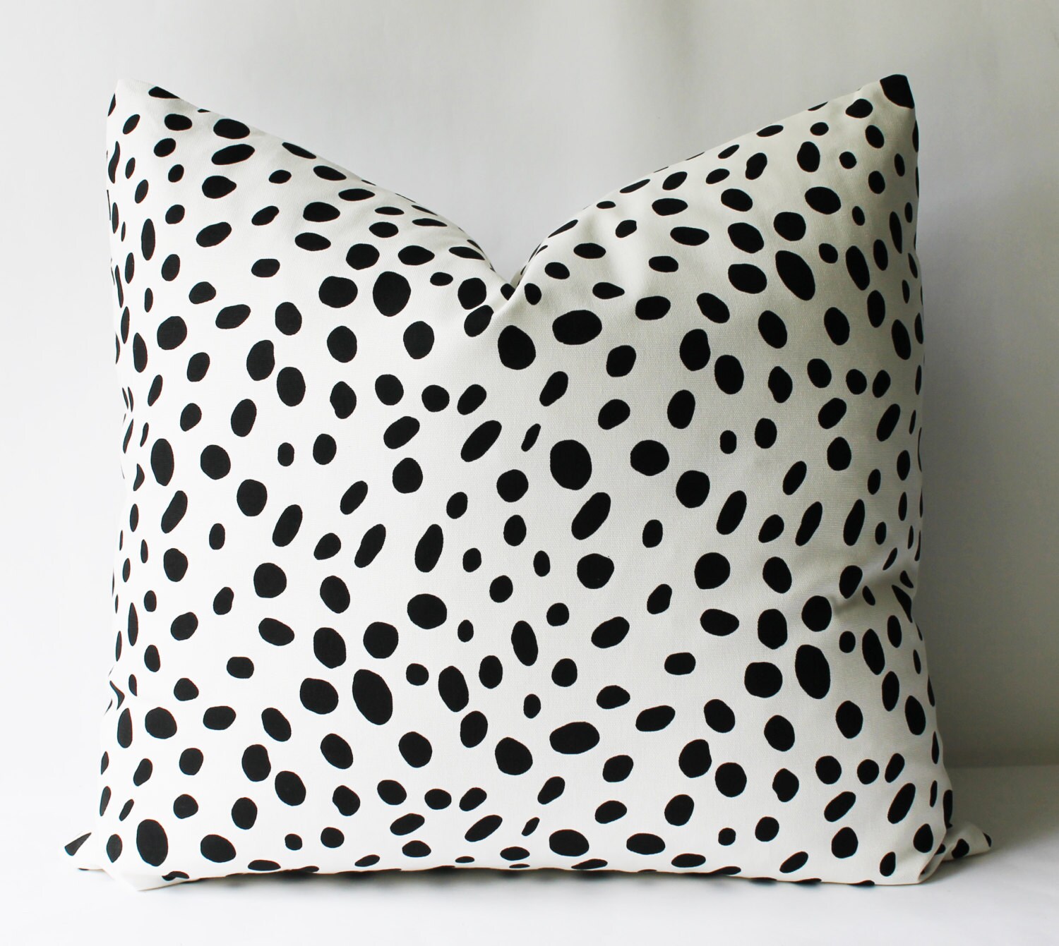 Decorative Black and White Spots Pillow Cover 18x18 20x20