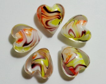 Swirl Core Glass Heart beads set of 5 / #071