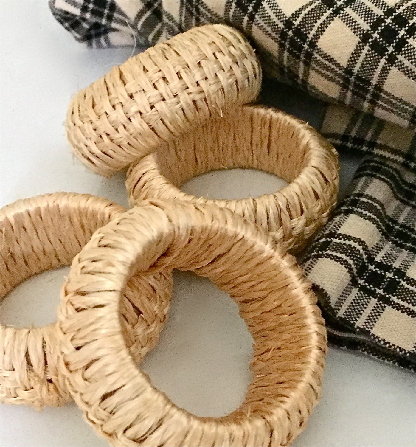 Set of Four Vintage Woven Grass Straw Napkin Rings – Haute Juice