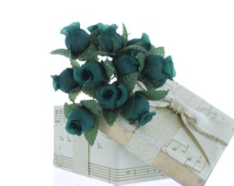 Small Green Rose Bud Bunches/ Fabric Flowers/ Wired Flowers