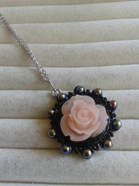 pink rose black faux pearl cameo necklace