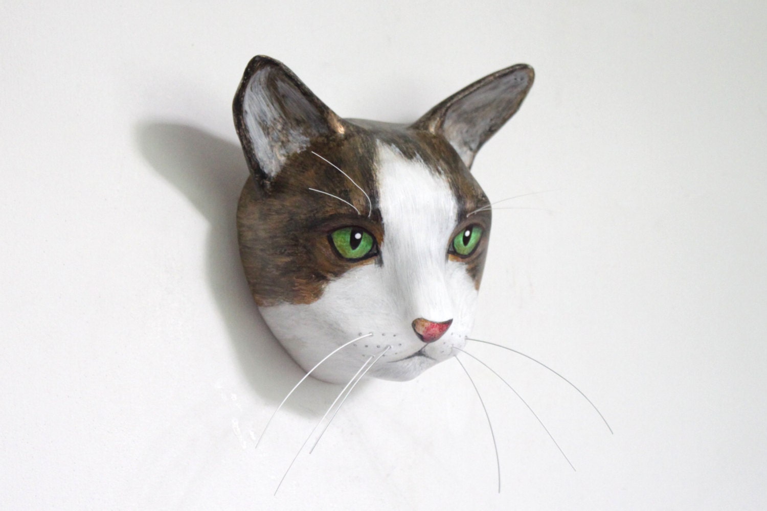 Custom cat portrait / Lovely Cat wall mount art sculpture