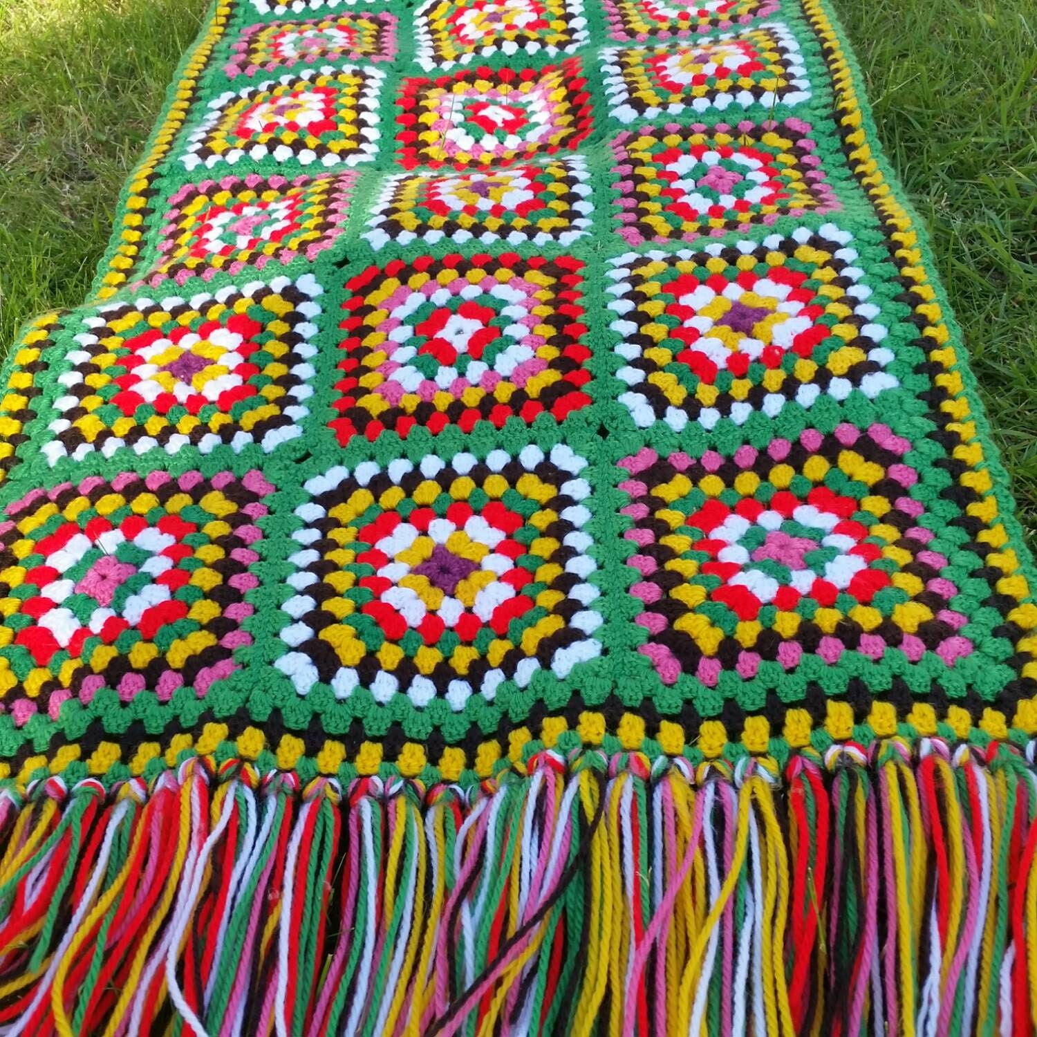 Vintage Crochet blanket in wool. Handmade. Granny Squares so