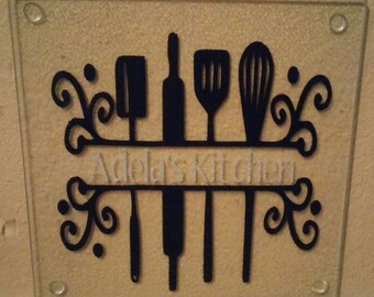 Personalized glass cutting board with split utensils
