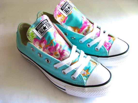 Pink and mint bluegreen size 9 converse all star womens shoes