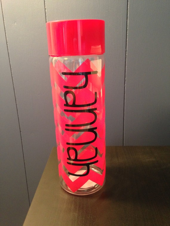 Items similar to Personalized Water Bottle - Name Water Bottle Decal ...