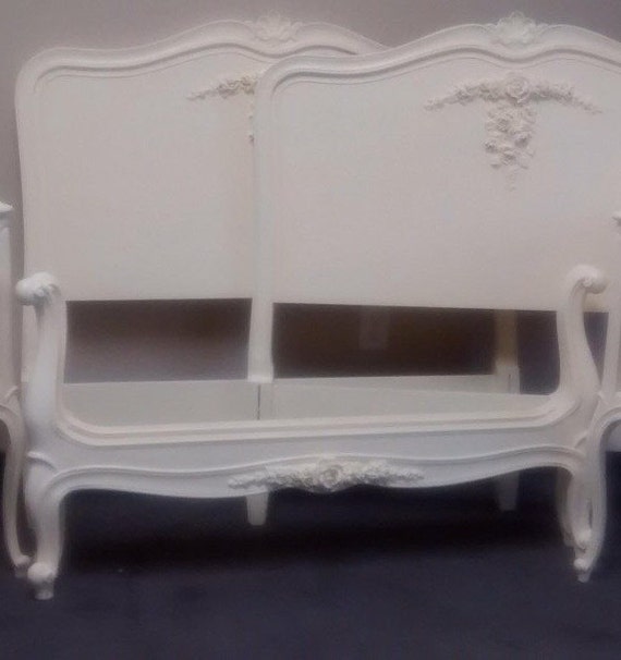 Bed Twin Drexel Touraine French Provincial by ProvincialButFrench