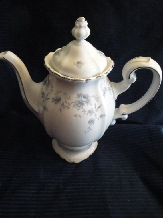 Johann Haviland Bavaria Germany Blue Floral by ThePeddlarsParadise