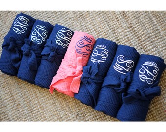 Bridesmaid Robes Set of 7 - bridesmaid robes Waffle Weave Robes - Personalized Bridesmaid Robe - navy robes / coral robes / bridesmaid gifts