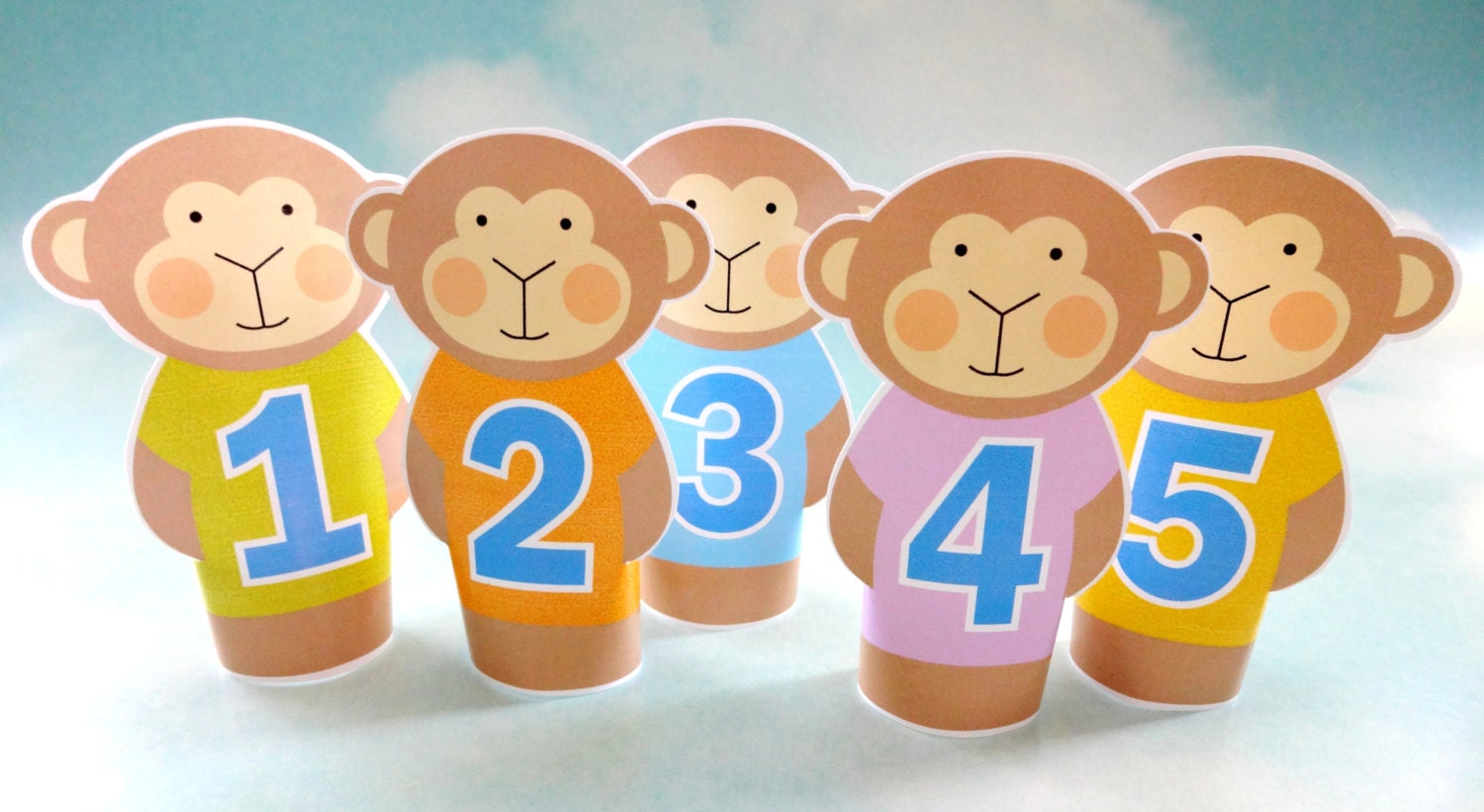 diy-printable-finger-puppets-five-little-monkeys-jumping-on