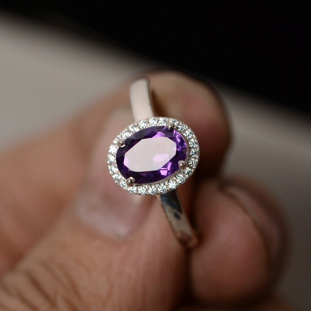 amethyst gemstone ring