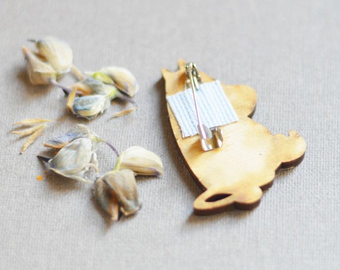 Moomin // Wooden brooch is covered with ECO paint // Laser Cut // 2015 Best Trends // Fresh Gifts