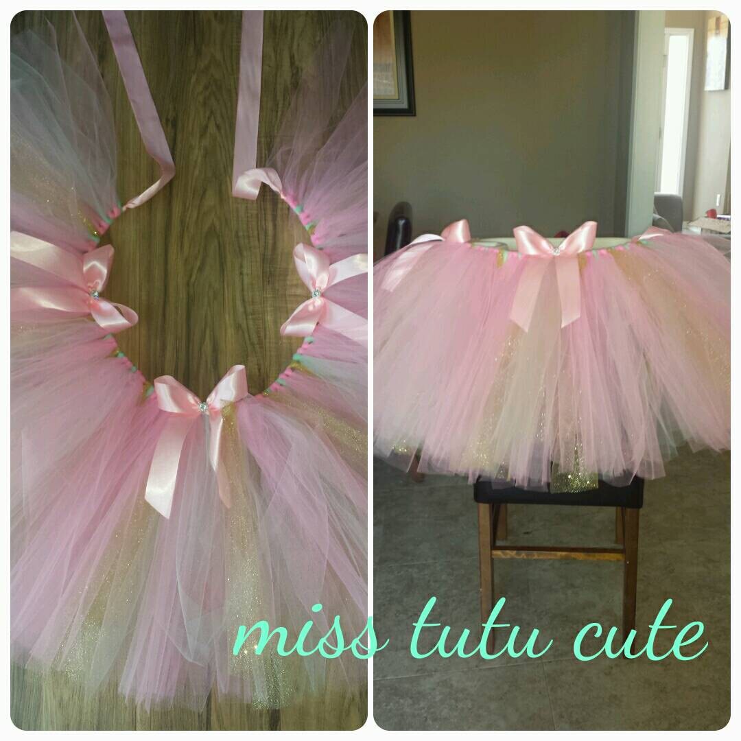 first-birthday-high-chair-tutu-skirt-gold-sparkly-by-misstutucute2