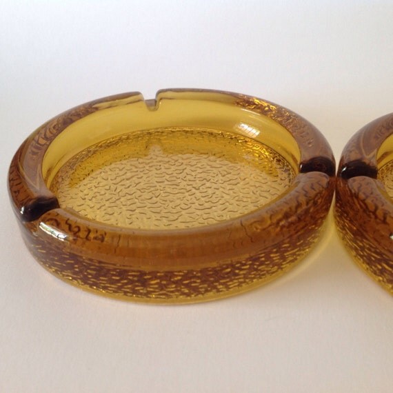 Viking Glass Style Ashtrays Round Amber by InOldThingsWeTrust