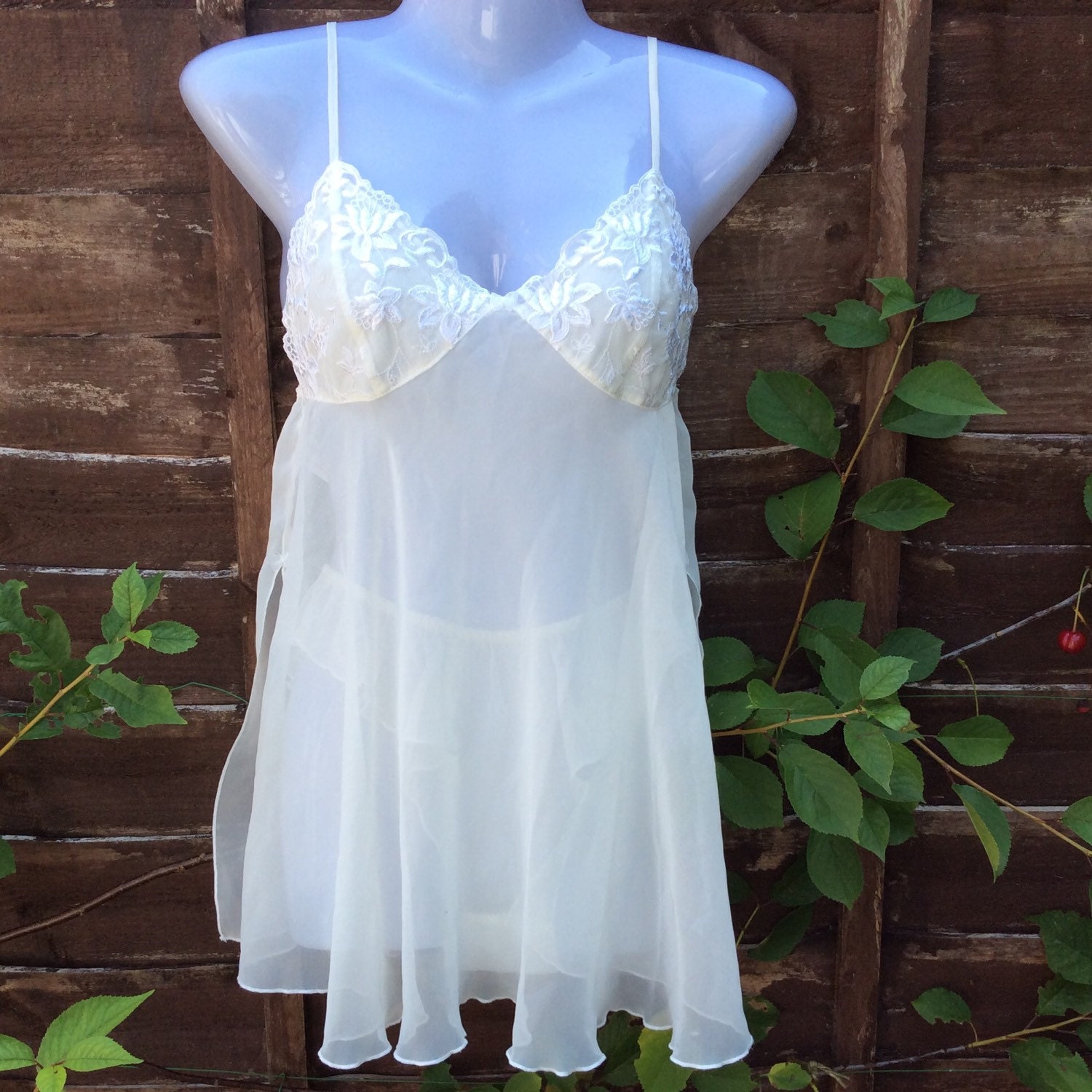 Vintage Babydoll set UK 10 US 6 EU 38 sheer chiffon.