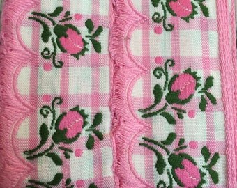 Vintage Cotton embroidered Ribbon, pink gingham with scalloped edge, made in France, 1 1/4 inches wide - Beautiful