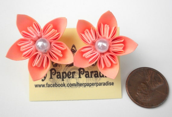 Origami Kusudama flower earrings - hand crafted accessory, available in different colors and custom