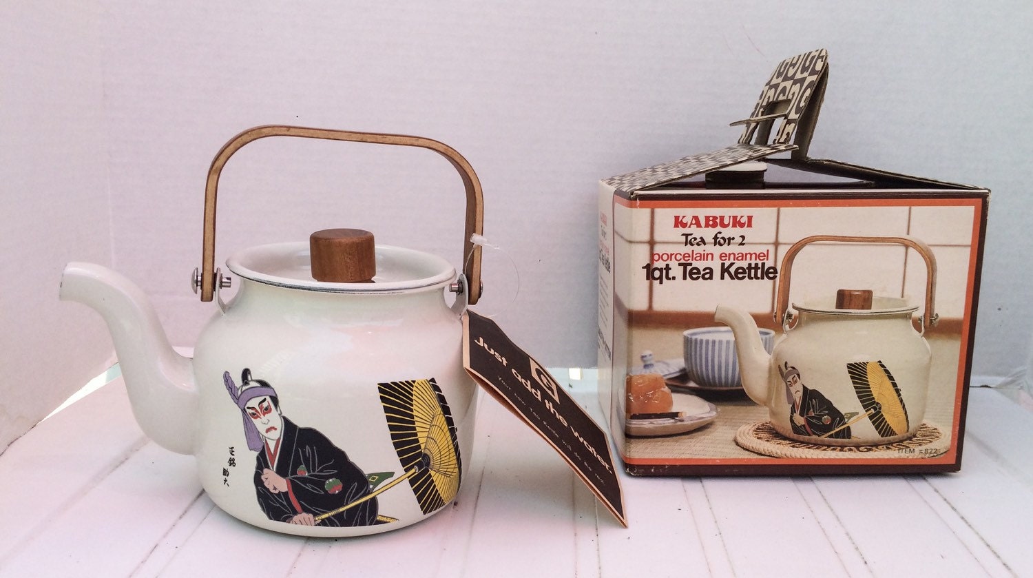 Vintage Made In Japan Gailstyn Sutton Enamelware Tea Kettle Kabuki