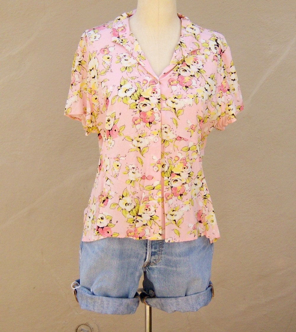 pink yellow blouse