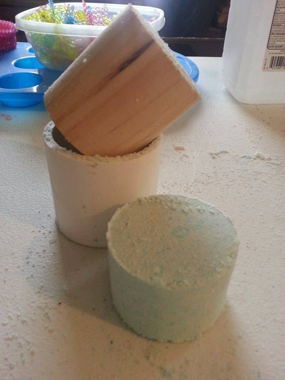 Bath bomb Hand press by ddoodleshandmade on Etsy