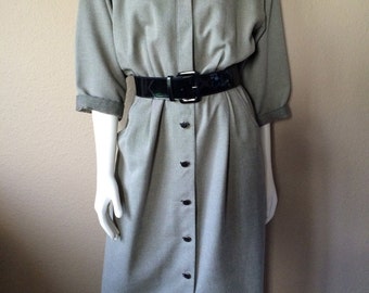 Vintage Women's 80's Dress, Grey, Long Sleeve, Knee Length by Willi (L)