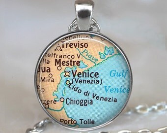Venice map necklace, Venice necklace, Venice map pendant, Venice pendant, map jewelry Venice keychain key chain