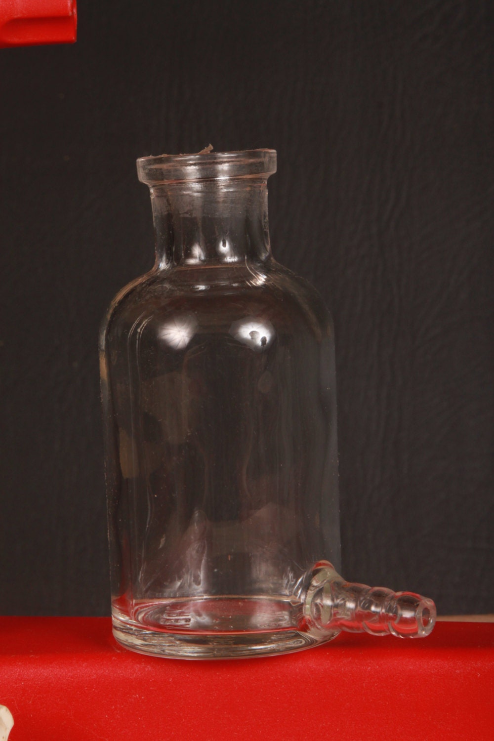 Vintage Pyrex Lab Glass Fluid Bottle w/ Integrated Spout Unique Bar