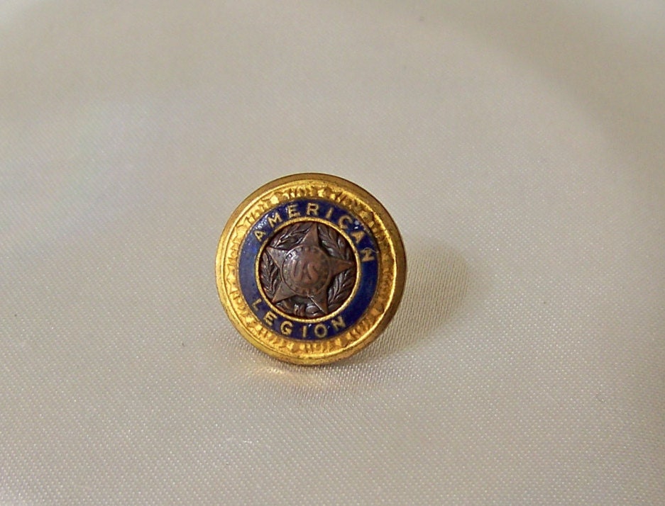 Antique American Legion Button 1919 Veterans by CynthiasAttic