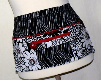 Zesty Zinnia Lotsa Pockets Apron for vendors, teachers, gardeners, artists, servers, photographers, wedding planner made-to-order in 2 sizes