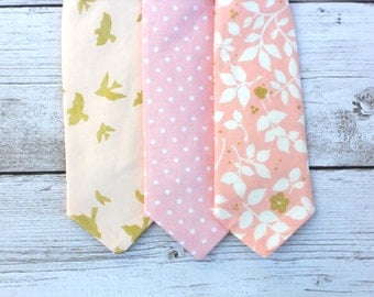 Blush ties for boys, blush wedding ties, ring bearer neck tie, ring bearer outfit, boys wedding outfit, toddler ties, boys pink tie