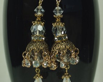 Crystal Chandelier Earrings, Statement Glam Earrings, Vintage Bridal Earrings, Gold Filigree Chandelier Earrings, Vintage Crystal Earrings