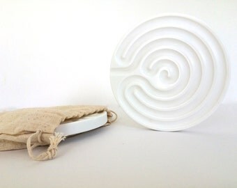 Hand Labyrinth to Pray Focus Meditate or Relax
