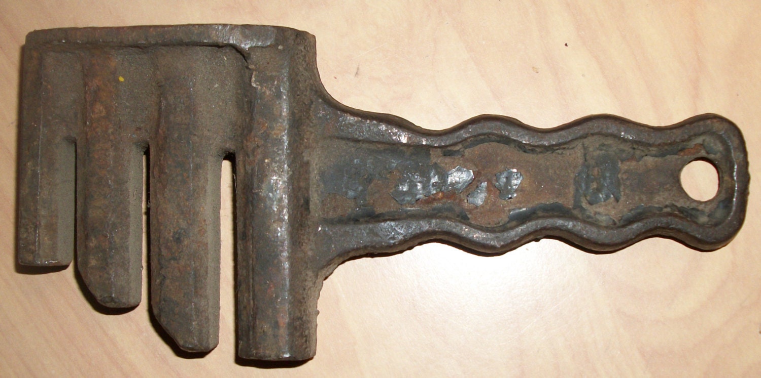 Vintage Antique Tool CHAIN LINK BREAKER Steampunk Industrial 8