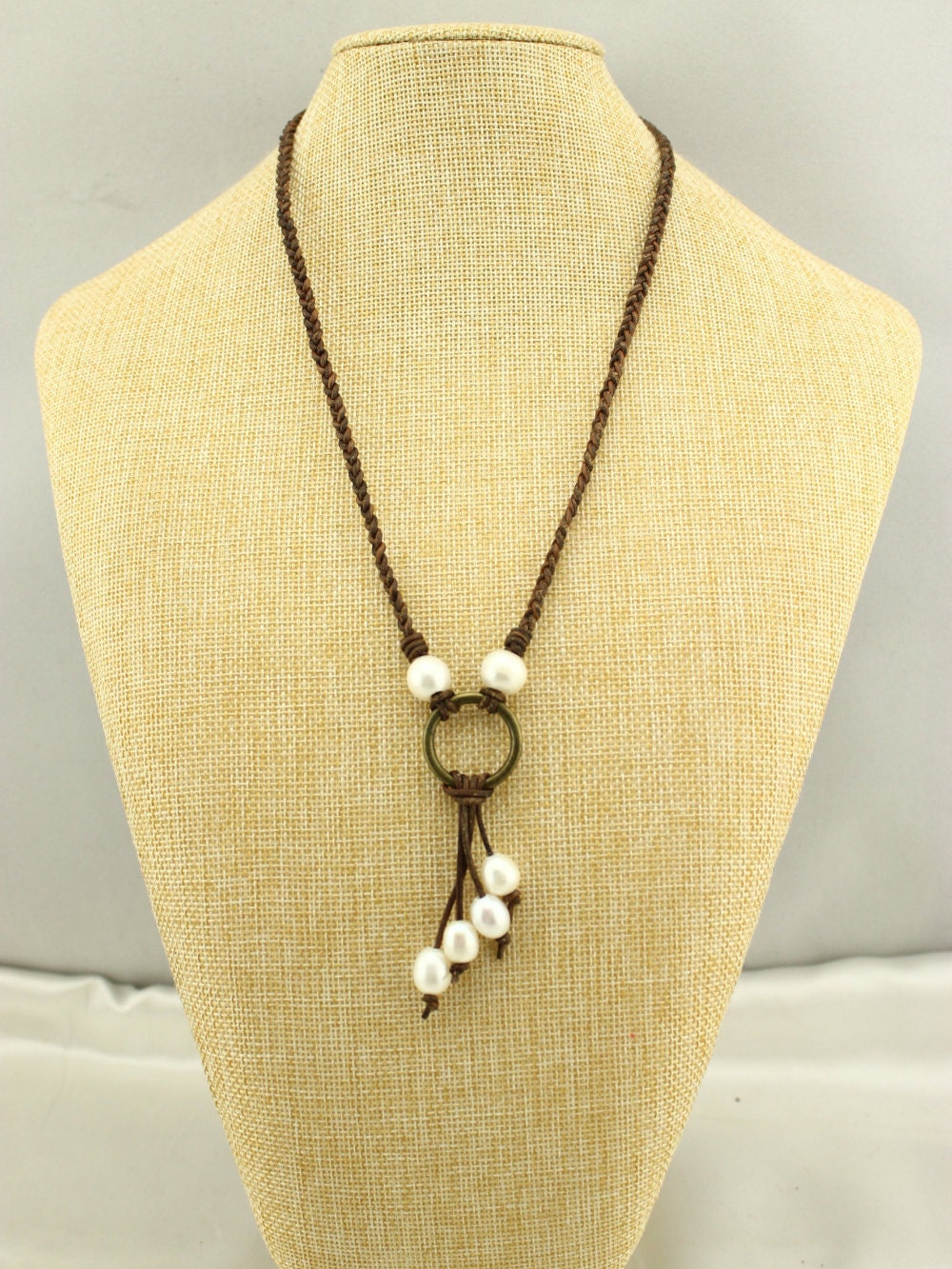 C-N094 Leather Pearl Necklace Freshwater Pearl by tongtongpearls