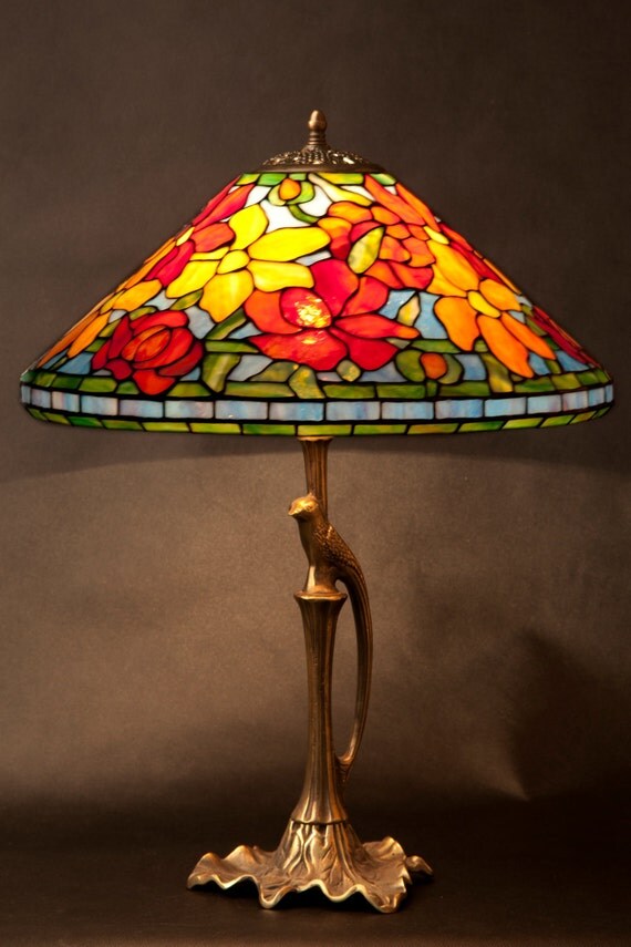 Table Lamp, Stained Glass Decor, Desk Lamp, Bedside Lamp, Nightstand Lamp, Home Decor, Dining Room Light, Stained Glass Table Lamp