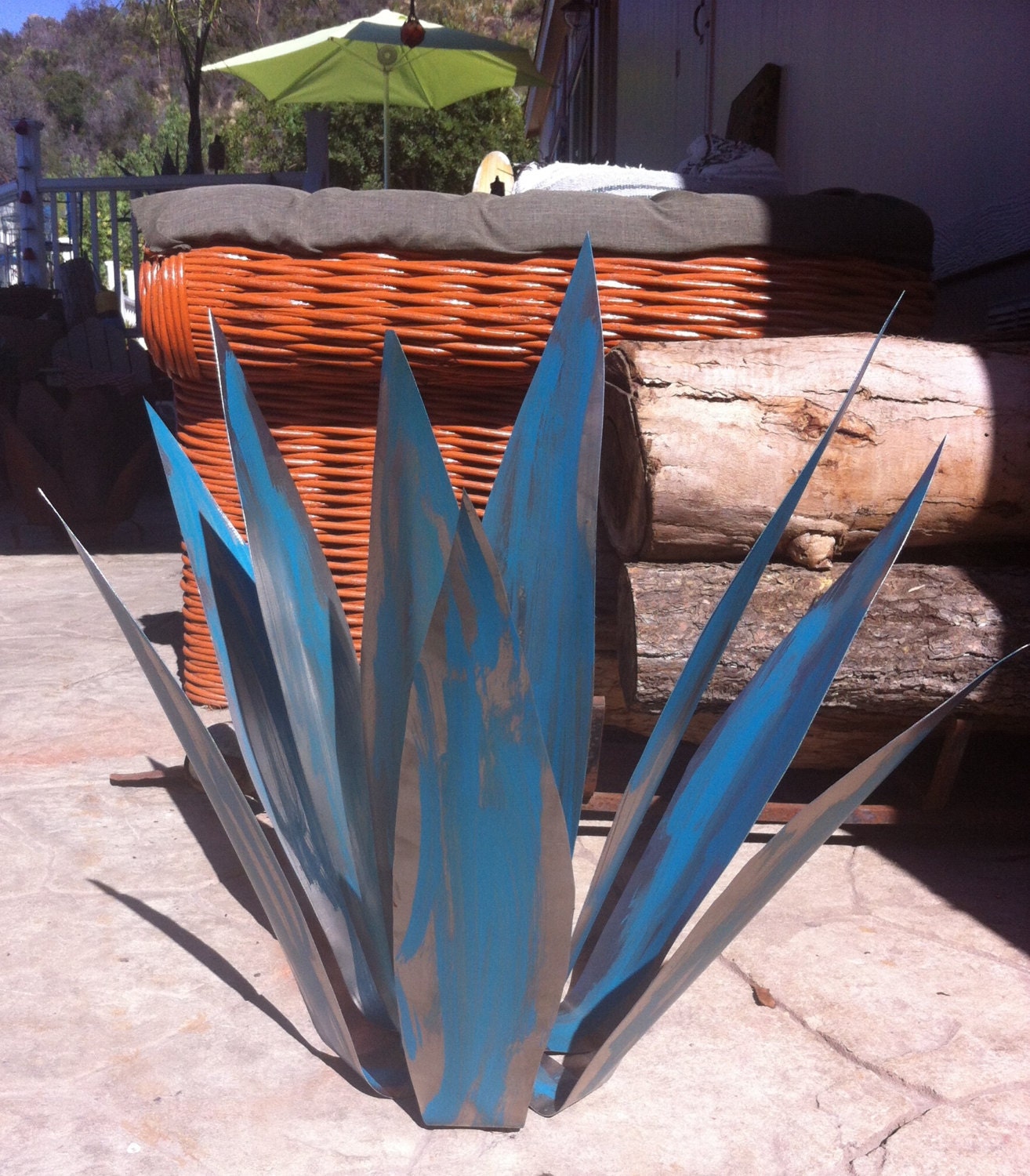 Blue Tequila Agave Metal Yard Art Metal Garden Sculpture