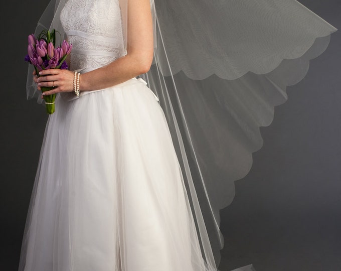 Ready to ship: White 2-tier Cathedral Drop Veil with scalloped edging, bridal veil, hair matching comb