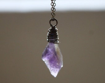 Raw crystal necklace, Raw amethyst necklace, Wire wrapped amethyst necklace, Raw amethyst Jewelry, Amethyst pendant, Amethyst boho necklace