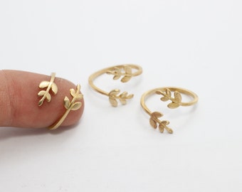 10 Pcs Raw Brass Flower Rings, 16-17mm Adjustable Ring, Brass Adjustable Ring , LA25