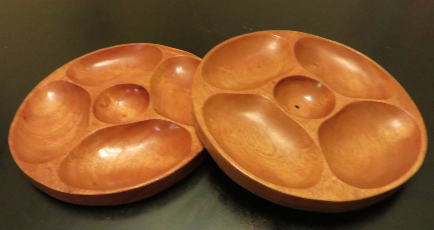 Monkey Pod divided snack bowl set of two, Monkey Pod round sectioned
