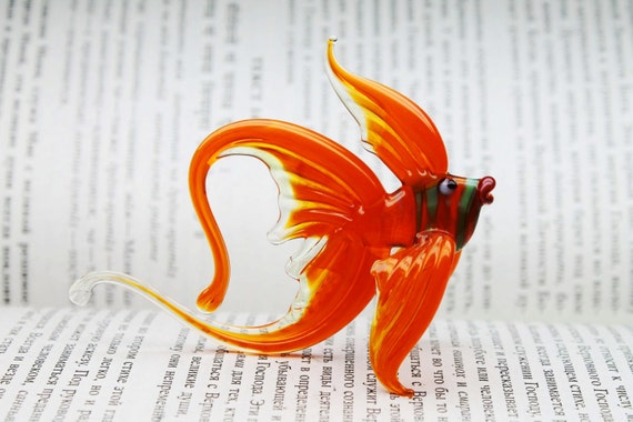 Glass Fish Hand-Blown Collectible Figurine , Art Glass, Blown Glass, Fish Sculpture Made Of Glass, Glass Art