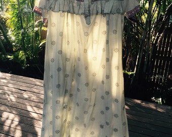 Vintage 70s Indian print maxi dress