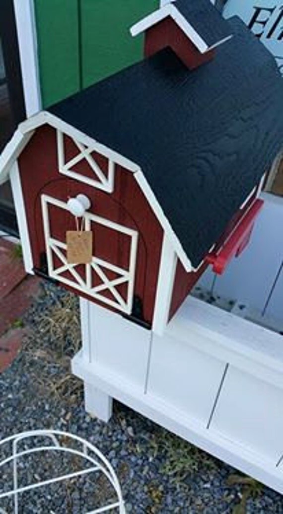 Red Barn Mailbox