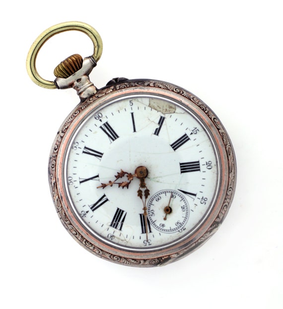 Items similar to Vintage Pocket Watch on Etsy