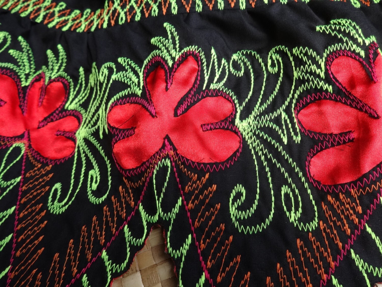 Black embroidered Micronesia/Pohnpei midi skirt by PristineIslands