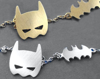 Batman Necklace, bat necklace, animal necklace, bird necklace, geometry necklace, everyday necklace, bridesmaid necklace NB560
