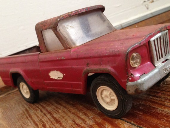 vintage tonka jeep truck