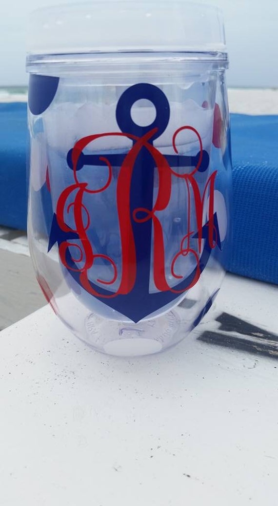 Personalized monogramed bev2go travel wine glass bridesmaid