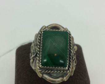 Silver Cloud Sterling Silver Ring with green stone sz 12.5