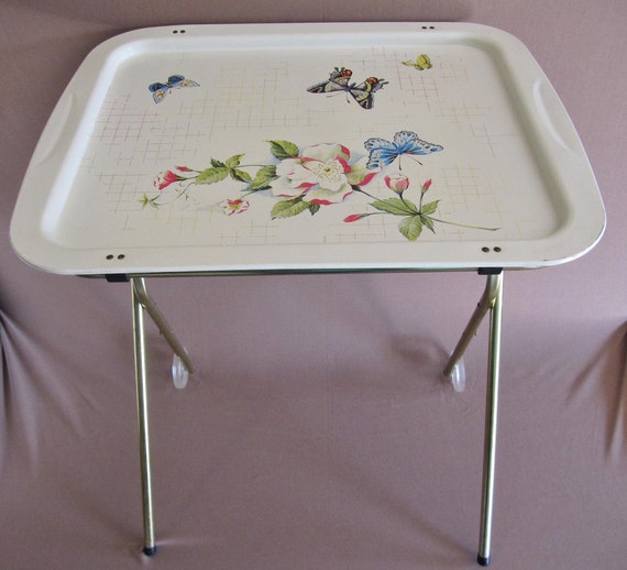 Vintage Set of 4 Metal TV Trays W/ Butterflies & by PennyEstates